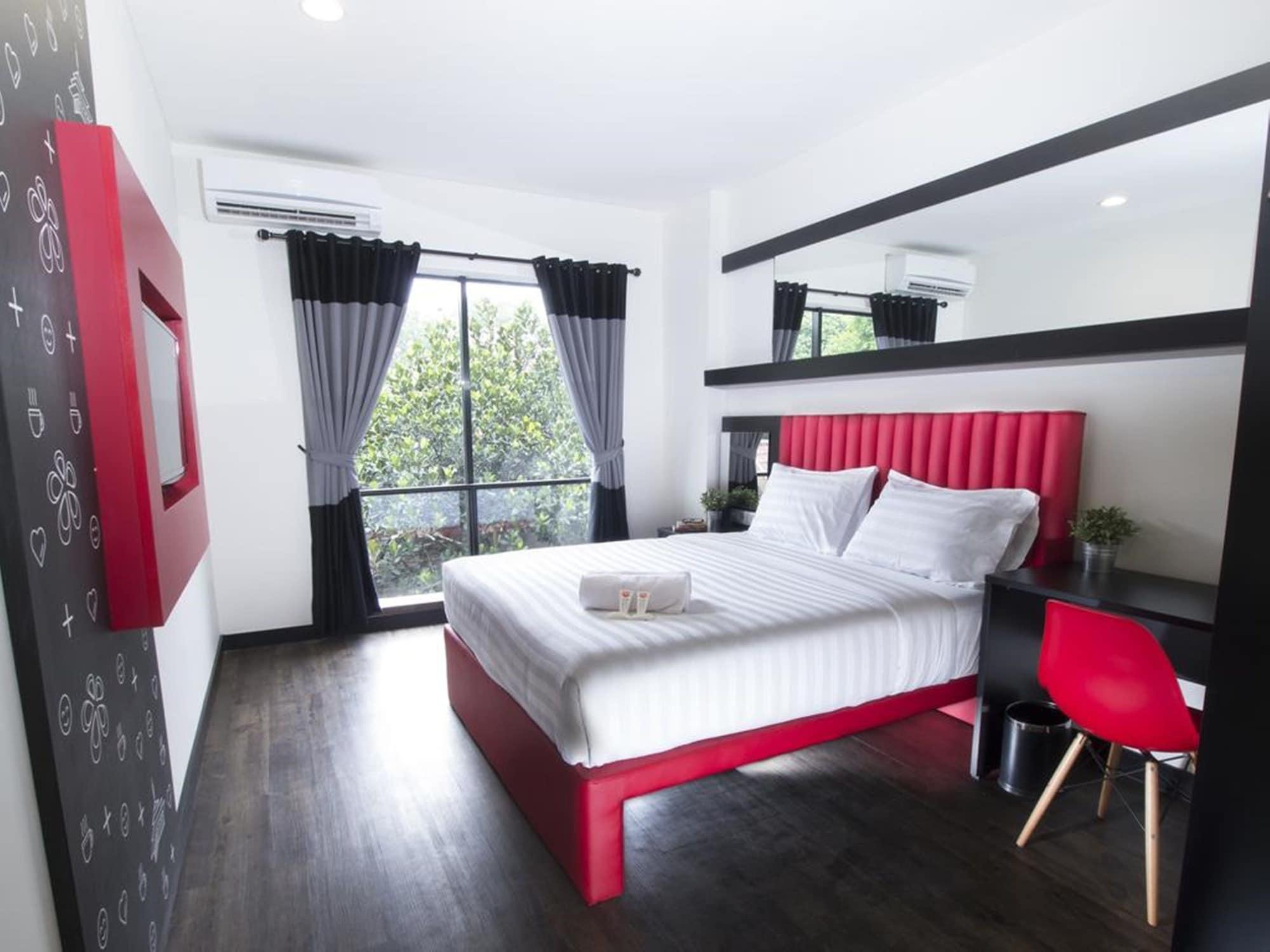 Kalya Hotel Bandung Dago Exterior photo
